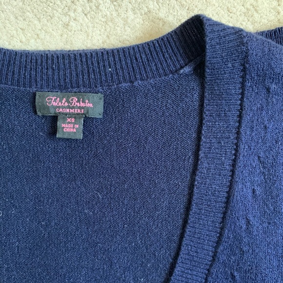 Navy Blue Cashmere Vest - Picture 4 of 5